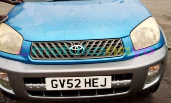 Acheter Occasion Voiture Toyota RAV4 Bleu à Kinshasa, Kinshasa Acheter Occasion Voiture Toyota RAV4 Bleu à Kinshasa, Kinshasa
