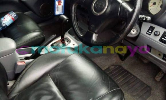 Acheter Occasion Voiture Toyota RAV4 Bleu à Kinshasa, Kinshasa Acheter Occasion Voiture Toyota RAV4 Bleu à Kinshasa, Kinshasa