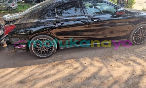 Buy Used Mercedes‒Benz CLK–Class Black Car in Kinshasa in Kinshasa Buy Used Mercedes‒Benz CLK–Class Black Car in Kinshasa in Kinshasa