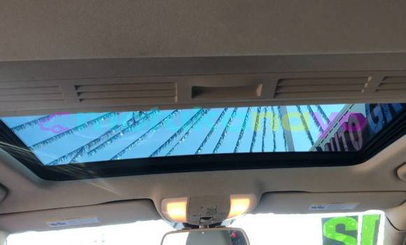 Buy Import Mercedes‒Benz C–Class Red Car in Zongo in Equateur Buy Import Mercedes‒Benz C–Class Red Car in Zongo in Equateur