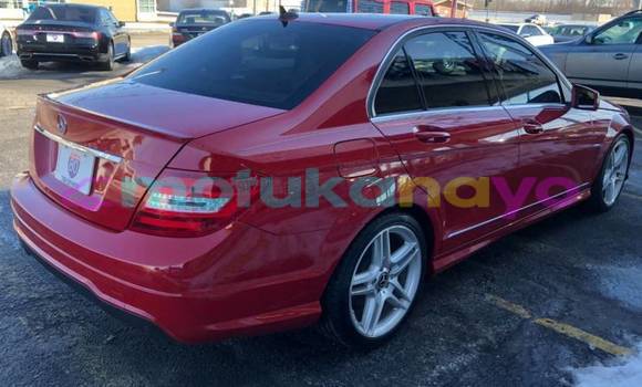 Buy Import Mercedes‒Benz C–Class Red Car in Zongo in Equateur Buy Import Mercedes‒Benz C–Class Red Car in Zongo in Equateur