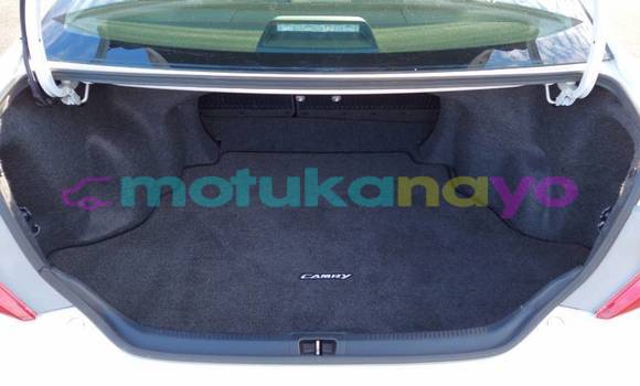 Buy Import Toyota Camry White Car in Tshilenge in Kasai-Oriental Buy Import Toyota Camry White Car in Tshilenge in Kasai-Oriental