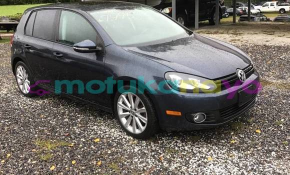 Buy Import Volkswagen Golf Blue Car in Kampene in Sud-Kivu Buy Import Volkswagen Golf Blue Car in Kampene in Sud-Kivu