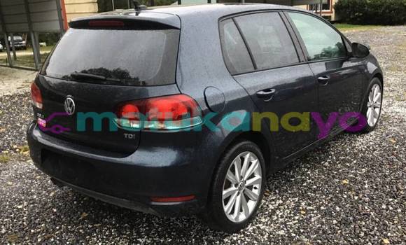 Buy Import Volkswagen Golf Blue Car in Kampene in Sud-Kivu Buy Import Volkswagen Golf Blue Car in Kampene in Sud-Kivu