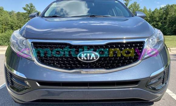 Buy Import Kia Sportage Silver Car in Kasangulu in Bas-Congo Buy Import Kia Sportage Silver Car in Kasangulu in Bas-Congo