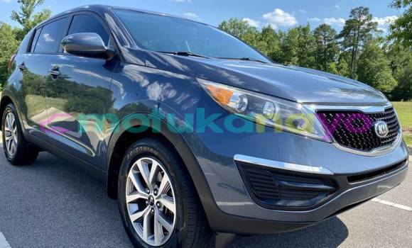 Buy Import Kia Sportage Silver Car in Kasangulu in Bas-Congo Buy Import Kia Sportage Silver Car in Kasangulu in Bas-Congo