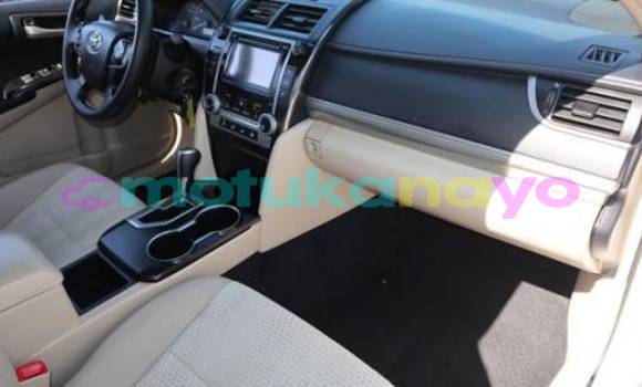 Buy Import Toyota Camry White Car in Inongo in Bandundu Buy Import Toyota Camry White Car in Inongo in Bandundu