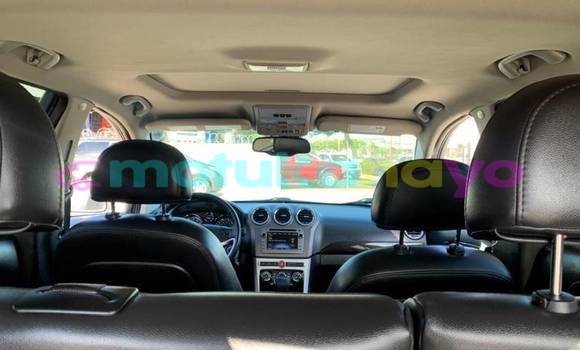 Buy Import Chevrolet Captiva Silver Car in Faradje in Haut-Congo Buy Import Chevrolet Captiva Silver Car in Faradje in Haut-Congo