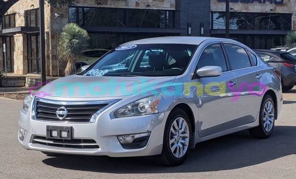 Buy Import Nissan Altima Silver Car in Katako-Kombe in Kasai-Oriental Buy Import Nissan Altima Silver Car in Katako-Kombe in Kasai-Oriental