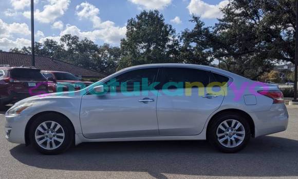 Buy Import Nissan Altima Silver Car in Katako-Kombe in Kasai-Oriental Buy Import Nissan Altima Silver Car in Katako-Kombe in Kasai-Oriental