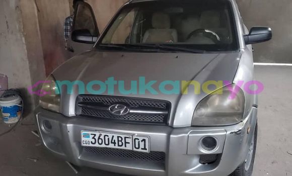 Acheter Occasion Voiture Hyundai Tucson Gris à Kinshasa, Kinshasa Acheter Occasion Voiture Hyundai Tucson Gris à Kinshasa, Kinshasa