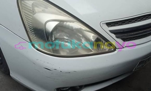 Acheter Occasion Voiture Toyota Allion Blanc à Kinshasa, Kinshasa Acheter Occasion Voiture Toyota Allion Blanc à Kinshasa, Kinshasa