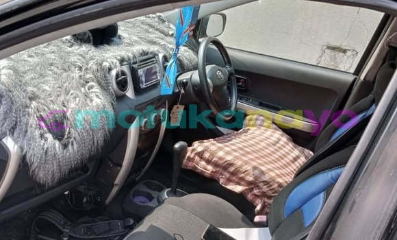 Acheter Occasion Voiture Toyota Ist Noir à Kinshasa, Kinshasa Acheter Occasion Voiture Toyota Ist Noir à Kinshasa, Kinshasa