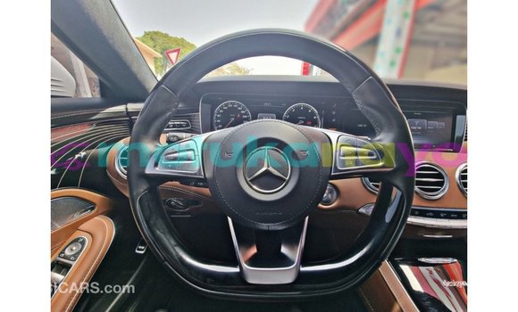 Buy Import Mercedes-Benz 190 (W201) White Car in Import - Dubai in Bandundu Buy Import Mercedes-Benz 190 (W201) White Car in Import - Dubai in Bandundu
