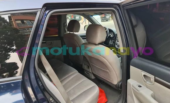 Acheter Occasion Voiture Hyundai Santa Fe Bleu à Kinshasa, Kinshasa Acheter Occasion Voiture Hyundai Santa Fe Bleu à Kinshasa, Kinshasa