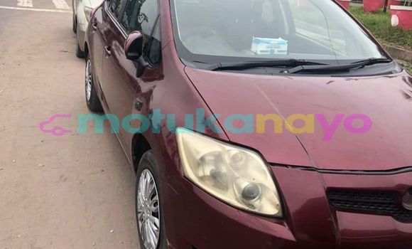 Acheter Occasion Voiture Toyota Auris Rouge à Kinshasa, Kinshasa Acheter Occasion Voiture Toyota Auris Rouge à Kinshasa, Kinshasa