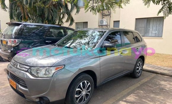Acheter Occasion Voiture Mitsubishi Outlander Autre à Kinshasa, Kinshasa Acheter Occasion Voiture Mitsubishi Outlander Autre à Kinshasa, Kinshasa