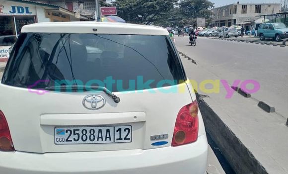 Buy Used Toyota Ist White Car in Kinshasa in Kinshasa Buy Used Toyota Ist White Car in Kinshasa in Kinshasa