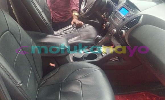 Acheter Occasion Voiture Hyundai ix35 Noir à Kinshasa, Kinshasa Acheter Occasion Voiture Hyundai ix35 Noir à Kinshasa, Kinshasa
