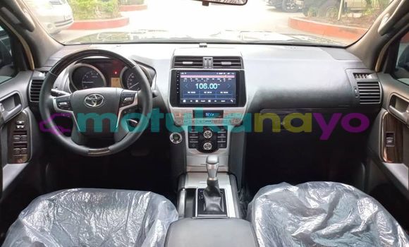 Acheter Occasion Voiture Toyota Land Cruiser Prado Noir à Kinshasa, Kinshasa Acheter Occasion Voiture Toyota Land Cruiser Prado Noir à Kinshasa, Kinshasa