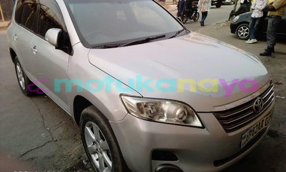 Buy Used Toyota Vanguard Silver Car in Kinshasa in Kinshasa Buy Used Toyota Vanguard Silver Car in Kinshasa in Kinshasa