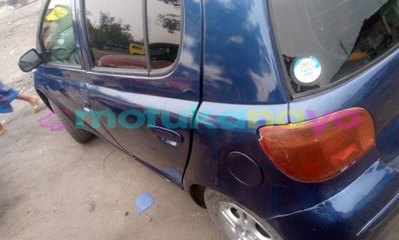 Buy Used Toyota Vitz Blue Car in Kinshasa in Kinshasa Buy Used Toyota Vitz Blue Car in Kinshasa in Kinshasa