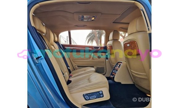 Acheter Import Voiture Bentley Continental Flying Spur Bleu à Import - Dubai, Bandundu Acheter Import Voiture Bentley Continental Flying Spur Bleu à Import - Dubai, Bandundu