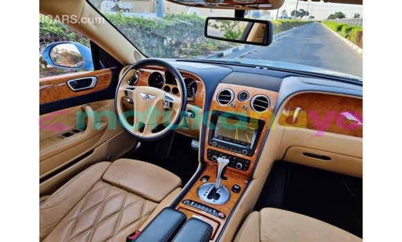 Acheter Import Voiture Bentley Continental Flying Spur Bleu à Import - Dubai, Bandundu Acheter Import Voiture Bentley Continental Flying Spur Bleu à Import - Dubai, Bandundu