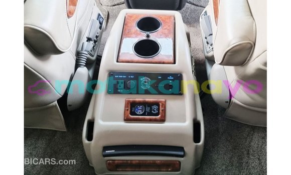 Buy Import GMC Acadia Red Car in Import - Dubai in Bandundu Buy Import GMC Acadia Red Car in Import - Dubai in Bandundu