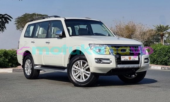 Buy Import Mitsubishi Pajero White Car in Import - Dubai in Bandundu Buy Import Mitsubishi Pajero White Car in Import - Dubai in Bandundu