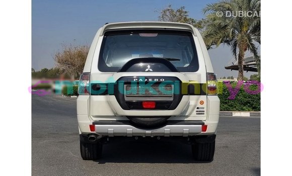 Buy Import Mitsubishi Pajero White Car in Import - Dubai in Bandundu Buy Import Mitsubishi Pajero White Car in Import - Dubai in Bandundu