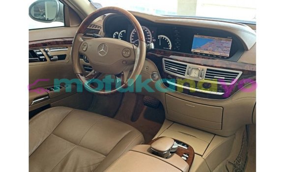 Acheter Import Voiture Mercedes-Benz 190 (W201) Autre à Import - Dubai, Bandundu Acheter Import Voiture Mercedes-Benz 190 (W201) Autre à Import - Dubai, Bandundu