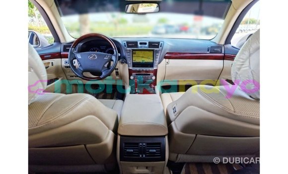 Buy Import Lexus LS Other Car in Import - Dubai in Bandundu Buy Import Lexus LS Other Car in Import - Dubai in Bandundu