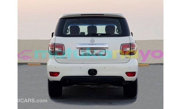 Buy Import Nissan Patrol White Car in Import - Dubai in Bandundu Buy Import Nissan Patrol White Car in Import - Dubai in Bandundu
