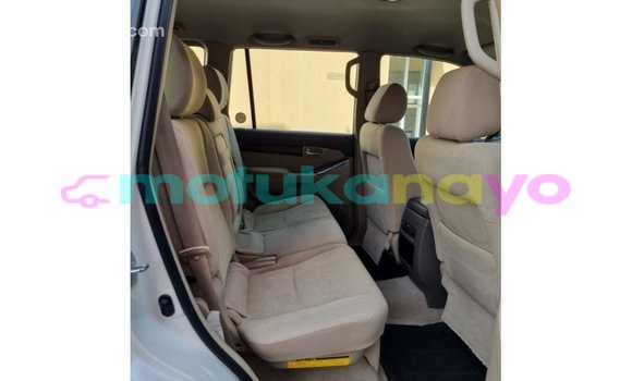 Buy Import Toyota Prado White Car in Import - Dubai in Bandundu Buy Import Toyota Prado White Car in Import - Dubai in Bandundu