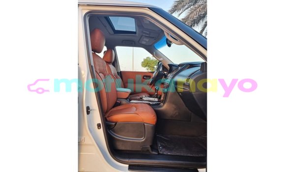 Buy Import Nissan Patrol White Car in Import - Dubai in Bandundu Buy Import Nissan Patrol White Car in Import - Dubai in Bandundu