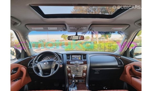 Buy Import Nissan Patrol White Car in Import - Dubai in Bandundu Buy Import Nissan Patrol White Car in Import - Dubai in Bandundu