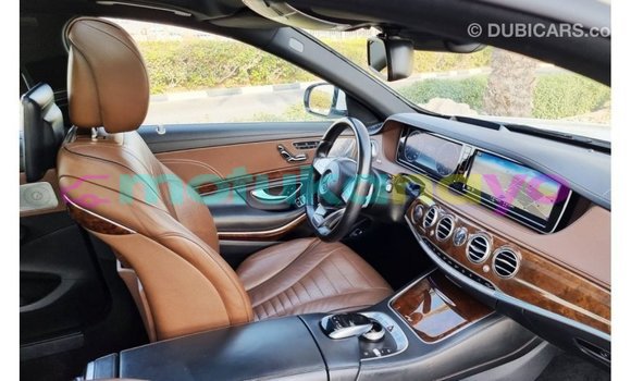 Acheter Import Voiture Mercedes-Benz 190 (W201) Blanc à Import - Dubai, Bandundu Acheter Import Voiture Mercedes-Benz 190 (W201) Blanc à Import - Dubai, Bandundu