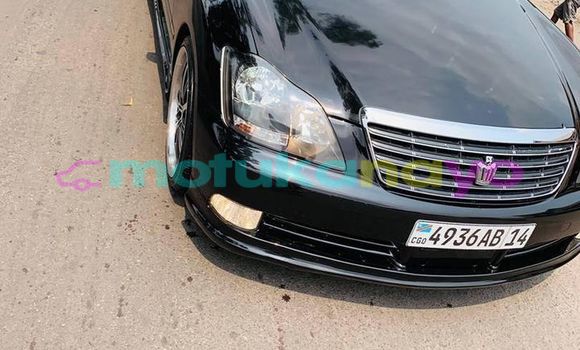 Acheter Occasion Voiture Toyota Crown Noir à Kinshasa, Kinshasa Acheter Occasion Voiture Toyota Crown Noir à Kinshasa, Kinshasa