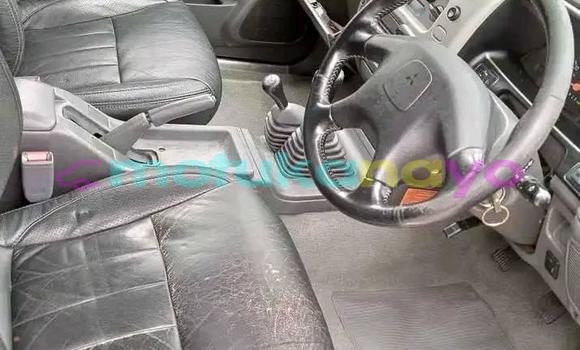 Acheter Occasion Voiture Mitsubishi L200 Noir à Kinshasa, Kinshasa Acheter Occasion Voiture Mitsubishi L200 Noir à Kinshasa, Kinshasa