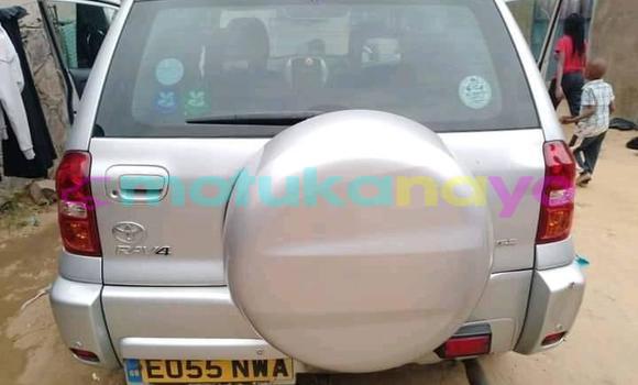 Acheter Occasion Voiture Toyota RAV4 Gris à Kinshasa, Kinshasa Acheter Occasion Voiture Toyota RAV4 Gris à Kinshasa, Kinshasa