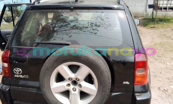 Acheter Occasion Voiture Toyota RAV4 Noir à Kinshasa, Kinshasa Acheter Occasion Voiture Toyota RAV4 Noir à Kinshasa, Kinshasa