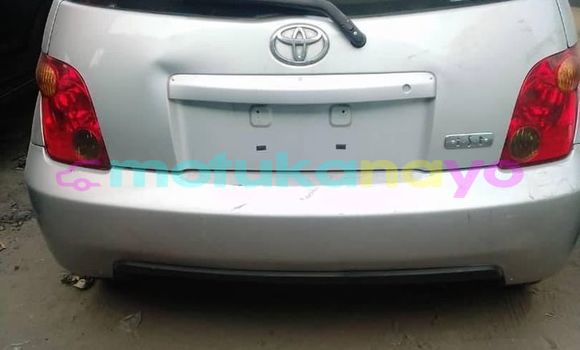 Buy Used Toyota Ist Silver Car in Kinshasa in Kinshasa Buy Used Toyota Ist Silver Car in Kinshasa in Kinshasa
