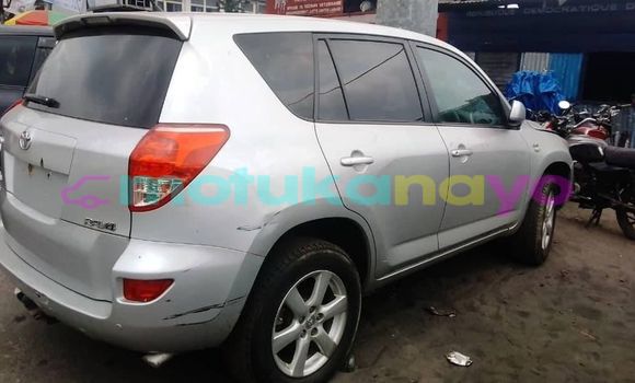 Buy Used Toyota RAV4 Silver Car in Kinshasa in Kinshasa Buy Used Toyota RAV4 Silver Car in Kinshasa in Kinshasa