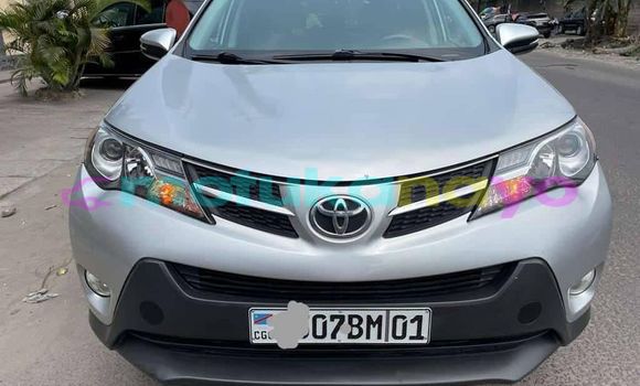 Acheter Occasion Voiture Toyota RAV4 Gris à Kinshasa, Kinshasa Acheter Occasion Voiture Toyota RAV4 Gris à Kinshasa, Kinshasa