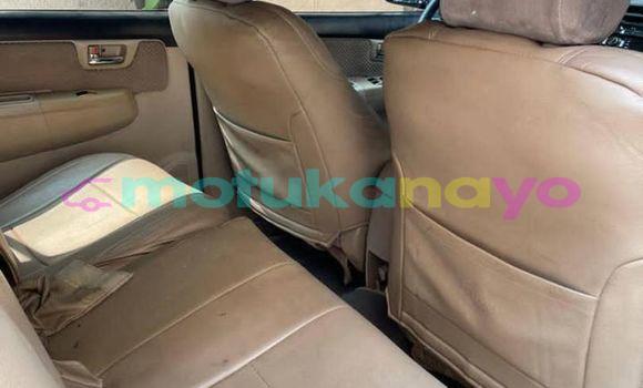 Acheter Occasion Voiture Toyota Fortuner Marron à Kinshasa, Kinshasa Acheter Occasion Voiture Toyota Fortuner Marron à Kinshasa, Kinshasa