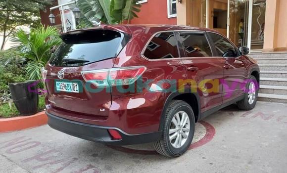 Acheter Occasion Voiture Toyota Highlander Rouge à Kinshasa, Kinshasa Acheter Occasion Voiture Toyota Highlander Rouge à Kinshasa, Kinshasa