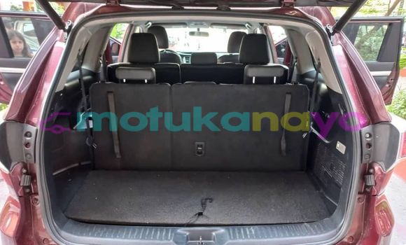 Acheter Occasion Voiture Toyota Highlander Rouge à Kinshasa, Kinshasa Acheter Occasion Voiture Toyota Highlander Rouge à Kinshasa, Kinshasa