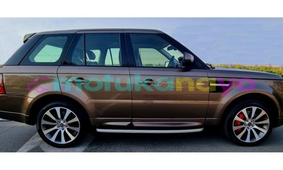 Buy Import Land Rover Range Rover Brown Car in Import - Dubai in Bandundu Buy Import Land Rover Range Rover Brown Car in Import - Dubai in Bandundu