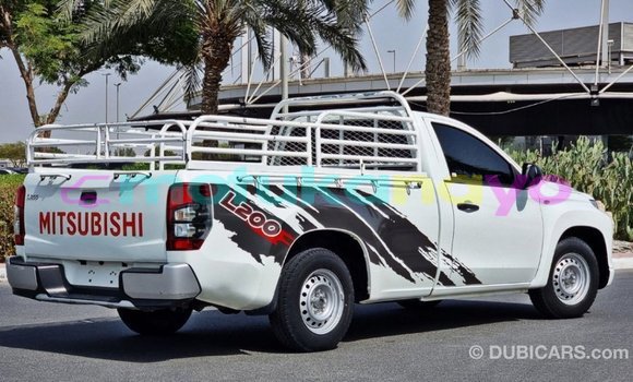 Buy Import Mitsubishi L200 White Car in Import - Dubai in Bandundu Buy Import Mitsubishi L200 White Car in Import - Dubai in Bandundu